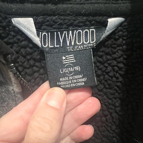 Boys black and grey camo zip up hoodie. Sherpa lining. Sz 14/16 - Picture 4 of 5